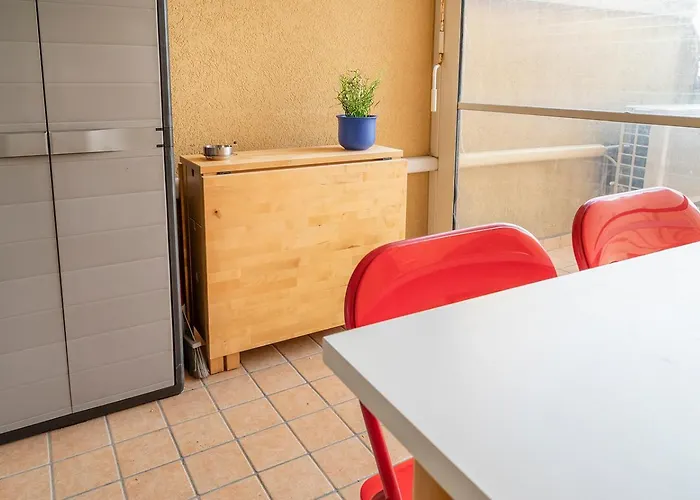 Se031 - Senigallia, Bilocale Fronte Mare Al Piramidi * Сенігаллія