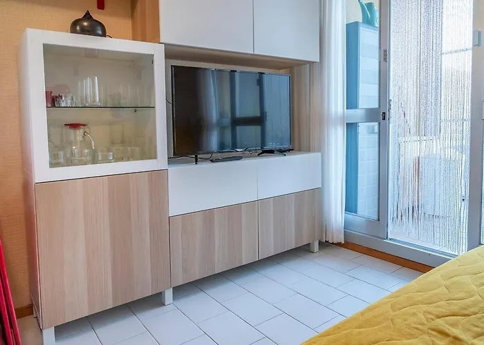 Se031 - Senigallia, Bilocale Fronte Mare Al Piramidi Senigallia